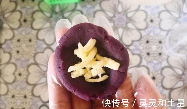 奶酪|营养早餐的做法，美味可口的餐包，一口下去奶香四溢！