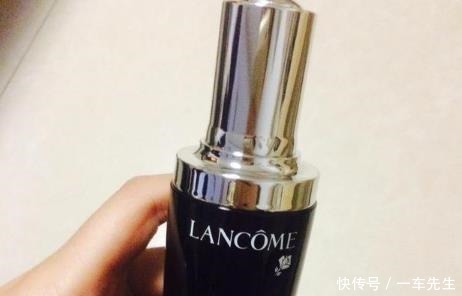 敏感肌|护肤品排行榜前几名好用到爆炸的护肤品,值得我回购10000年!