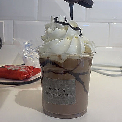 1分钟搞定超浓可可拿铁