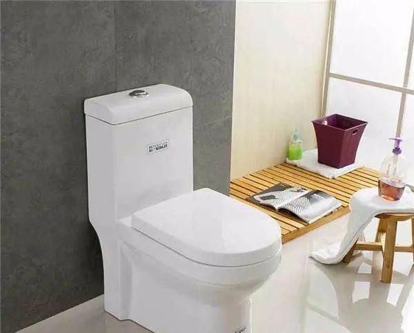 湿气|卫生间没窗户怎么办?记住这几点,让你告别“暗臭湿”!