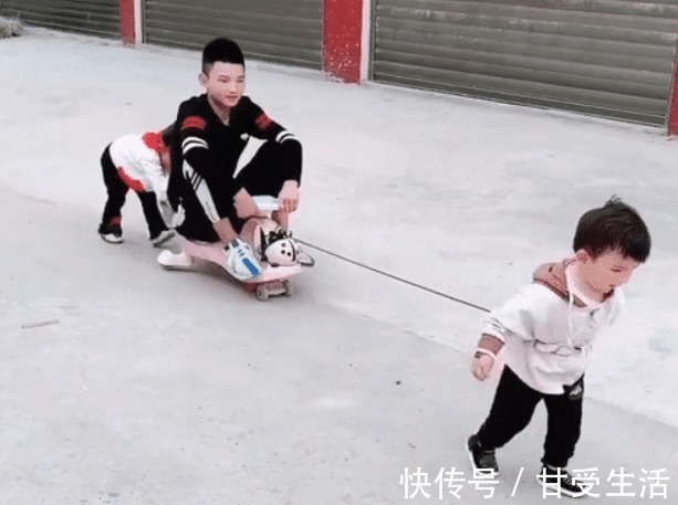 小葡萄|皮得很舅舅以大欺小,俩小外甥当牛做马,奶奶还有3秒抵达现场