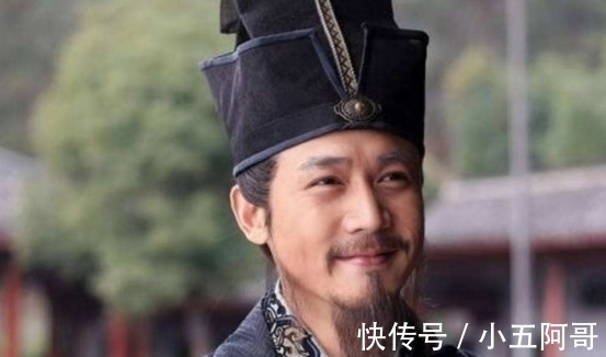 秃驴@苏轼进寺庙大喊一声“秃驴何在”,小和尚回的4个字,成千古绝对