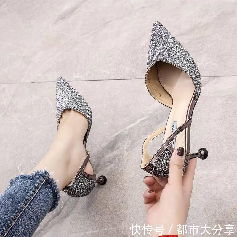 洛丽塔 鞋控必备单品,6双优雅气质凉鞋随便挑,解决你的选择恐惧症