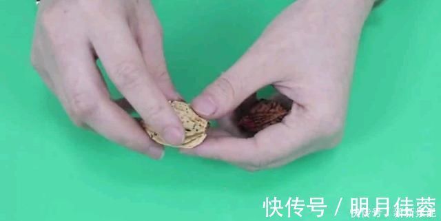 桃仁|烂桃子一个都不能扔，放在家里太值钱了，下次别再扔掉，学学