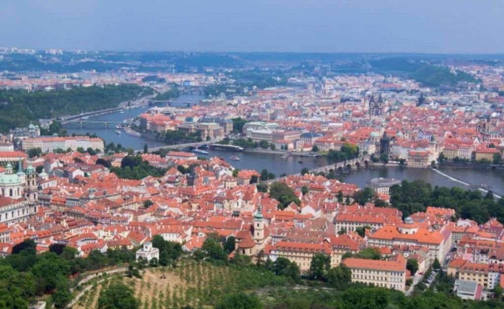 苏联|苏联都救不了的小国,1/10的女性失足,刚被赎走又转身重操旧业