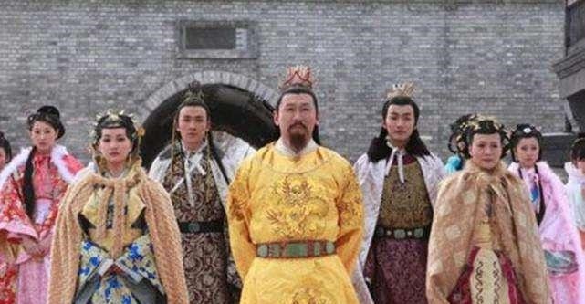 中国文化$父亲批评儿子出上联 十岁顽童, 岂有登科大志, 儿子下联千古绝对!