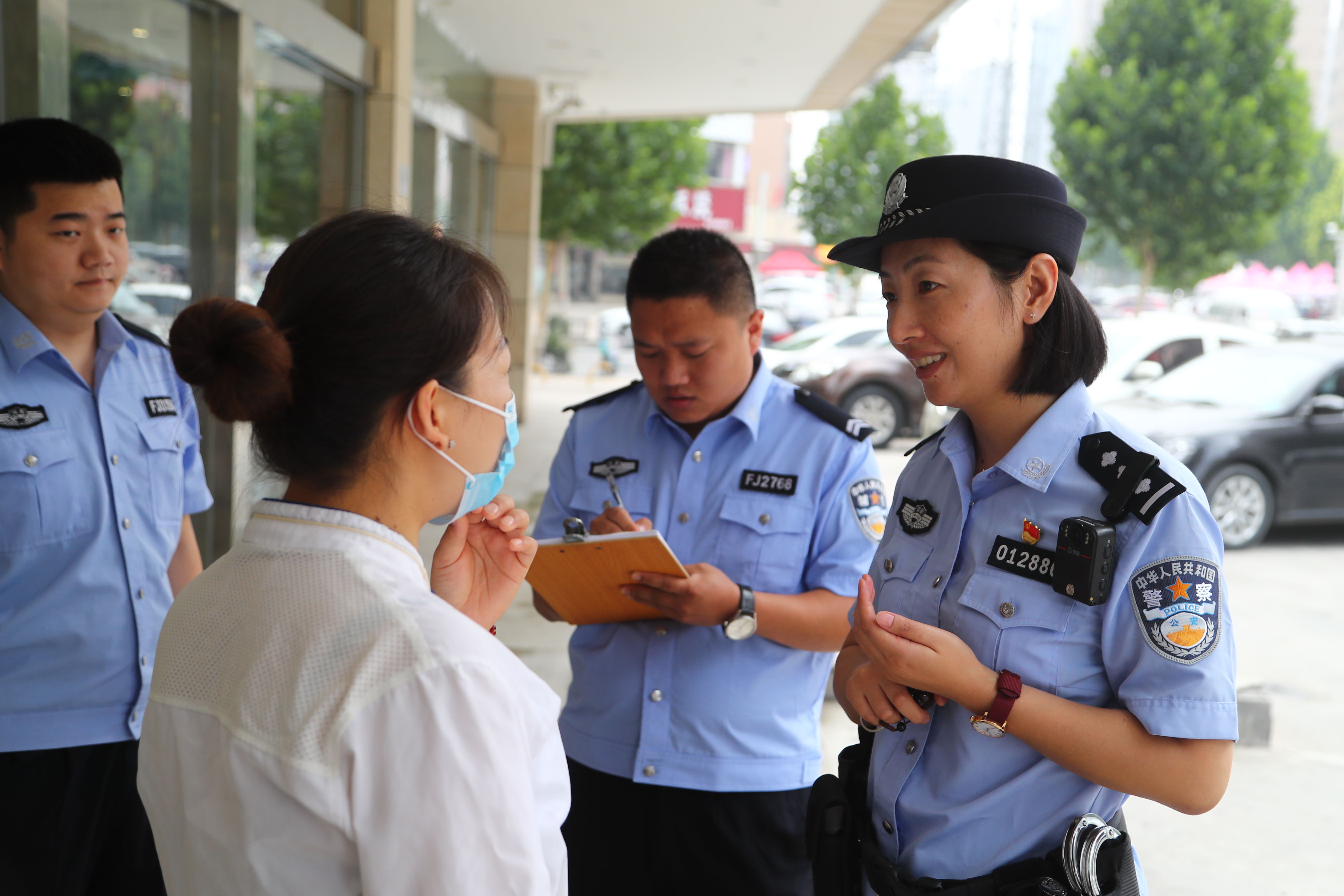 群众|“帮助群众解决好每一个困难！”郑州民警张媛媛社区工作二三事