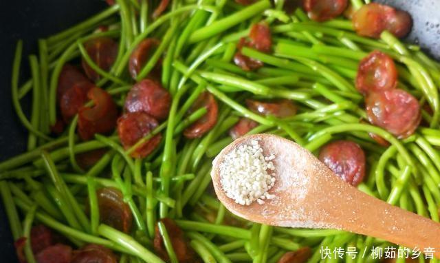 滋养|这道菜一年前是30元一公斤,现在是2元,你应该多吃春天和滋养