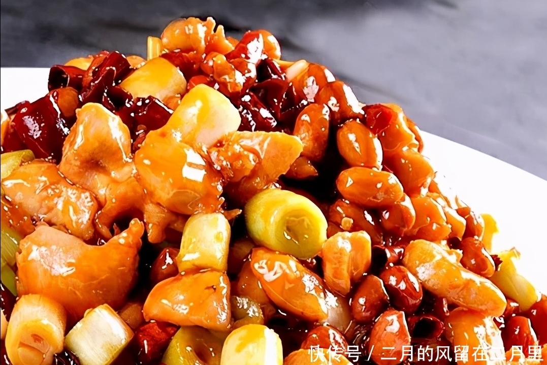 糖醋排骨，宫保肉丁，咸烧白，夹沙肉，家常鱼，粉蒸肉，乡村丸