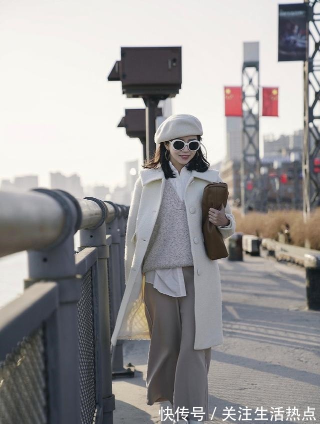 阔腿裤 大衣下面少穿裙子,现流行大衣+长裤,知性有气质,三木都爱了!