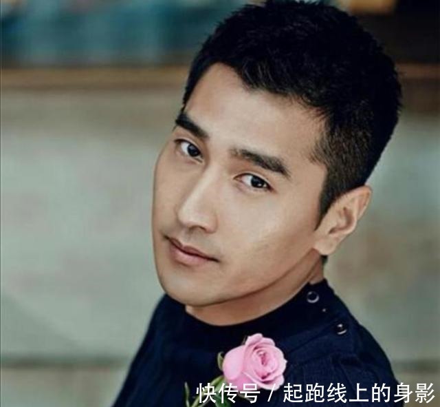 大背头 男人过了40岁,尽量避开这3种发型,尤其是第二种,显老又土气!