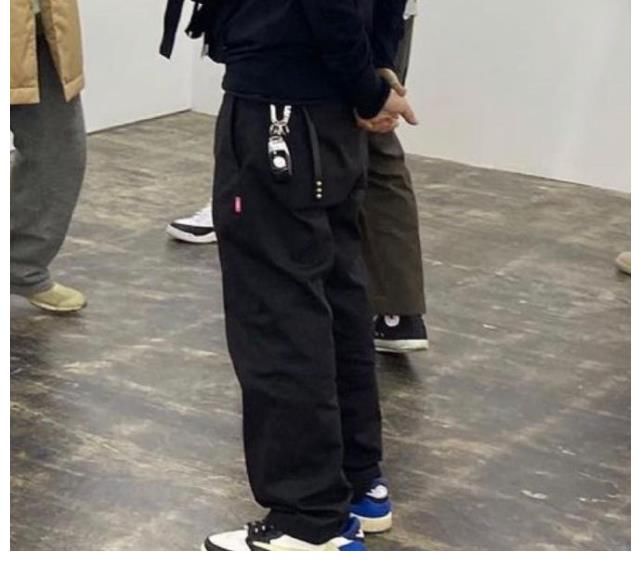 jordTravis Scott X 藤原浩 X AJ1 三方联名 排面拉满！这次你冲吗？