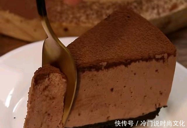 满满的|它有着满满的卡路里,但却是我无法抗拒的诱惑,一切靠后先吃再说