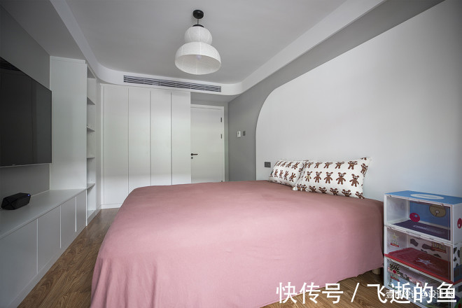 拆除|改造67㎡老破小,巧用门洞让空间更明亮