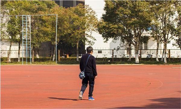 血糖水平|血糖高的人,不光要忌口甜食,这3味调料也要少碰