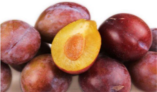 聪明女性爱吃三种食物,排毒养颜、延缓衰老,有益健康