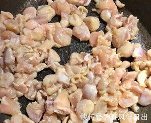 家常鸡肉菜谱,小炒鸡腿肉,又麻又辣的鸡腿肉,美味下饭,吃不够