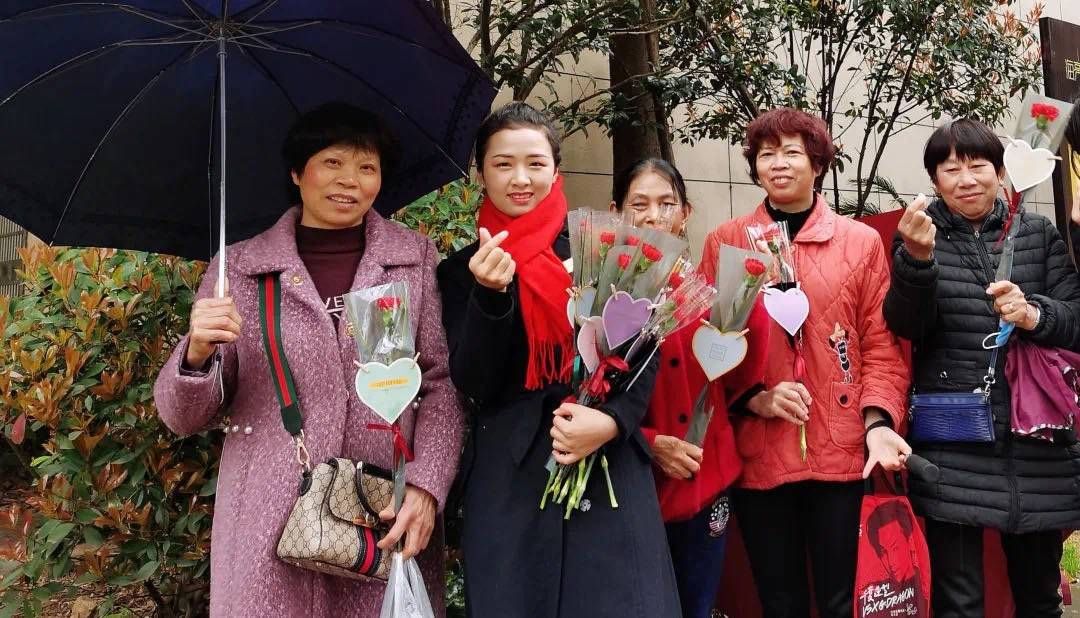 物业服务企|喜讯｜世茂服务中西部区域公司荣膺成都市物业服务企业综合实力50强等重磅殊荣