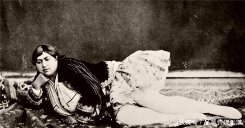 公主|波斯“最美”公主,追求者为她大打出手,真实长相曝光网友崩溃了