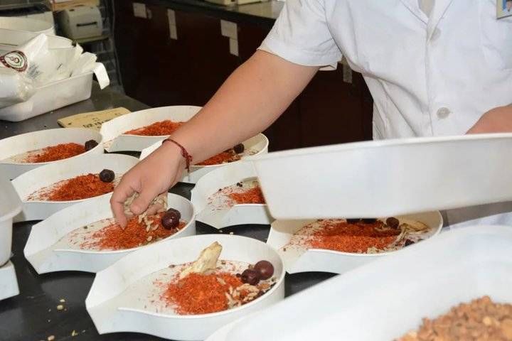 药房|从“人等药”到“药等人”,宁津这个智慧中药房是怎么做到的?