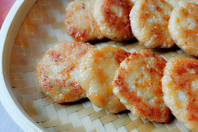 秋天，萝卜茄子靠边站，多吃这菜，营养高，价格低，煎着吃最解馋