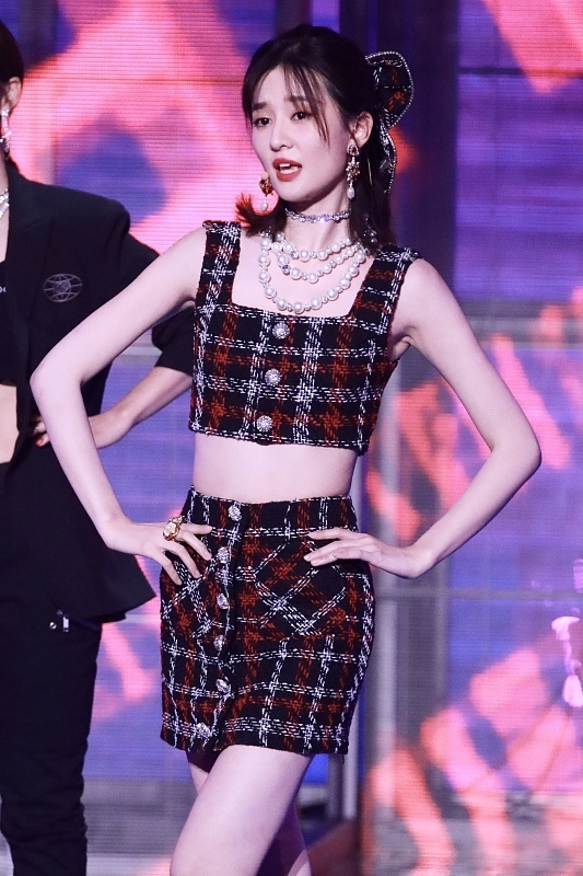 情感|乔欣收到胡一天12块2毛8分红包,红包金额不用大,小小红包也是彼此情感的桥梁