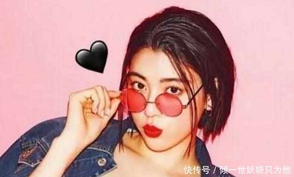 这四款短发发型专治大脸!