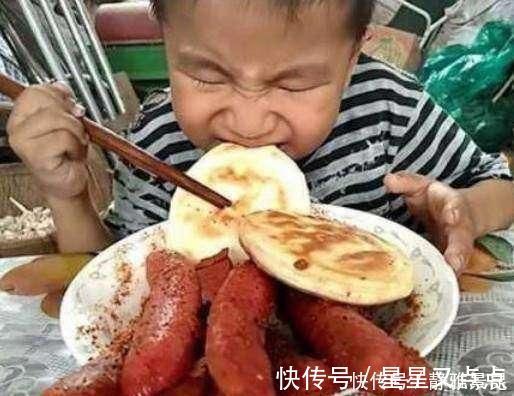 幼儿园|儿子在幼儿园一顿吃四碗，被校长点名叫家长，看到照片蒙了