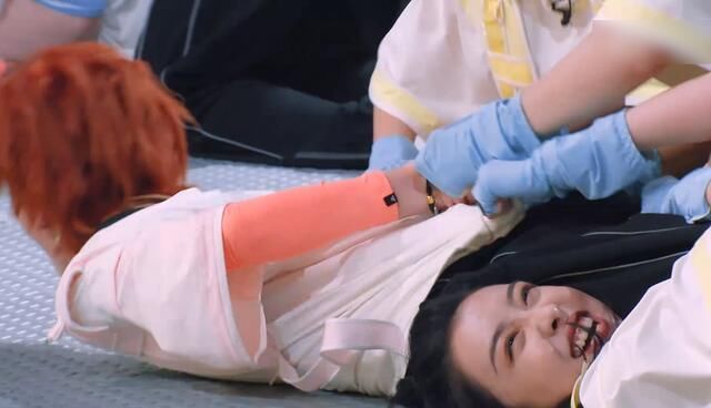 the9|孔雪兒嚇出羊叫聲,劉雨昕被拖著走,THE9這游戲尺度是認(rèn)真的