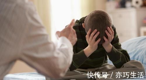 孩子|越是“无能”的父母，越爱对孩子说这2句话，孩子都被说废了