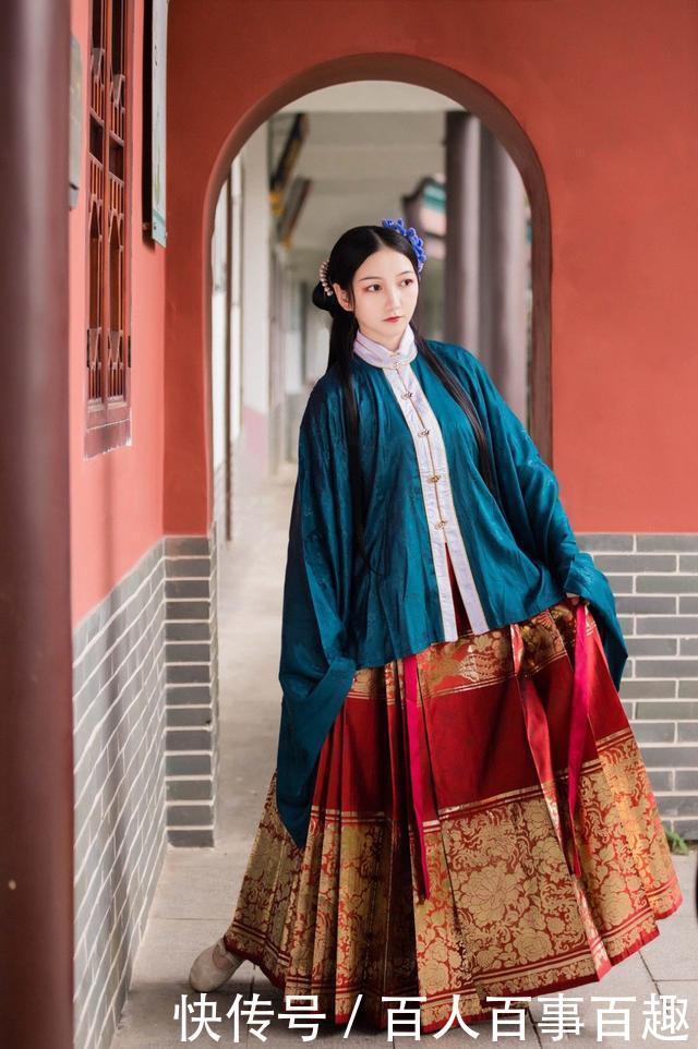明制汉服|秋天该选什么形制的汉服选这4套“明制”准没错,优雅又华丽