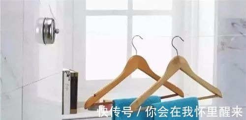 阳台|装修阳台别装这种晾衣杆了,现在流行这么弄,太聪明了