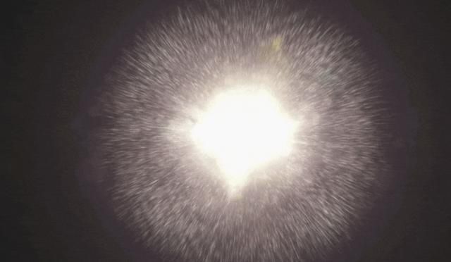 等离子体 哥本哈根大学研究人员揭示宇宙大爆炸第一微秒内发生的新细节