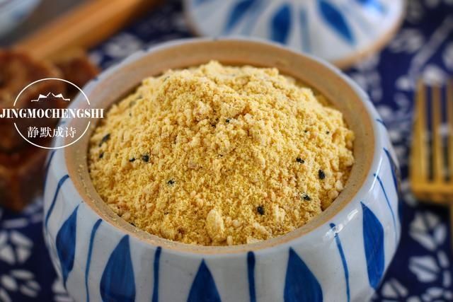 把1斤玉米面这样炒下，1周的早餐就有了，早起冲1碗，暖心又暖胃