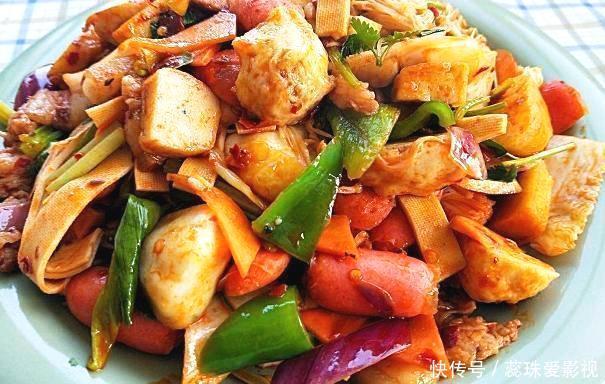 色香味俱全的几道下饭菜,简单美味可口,学起来做给家人尝尝