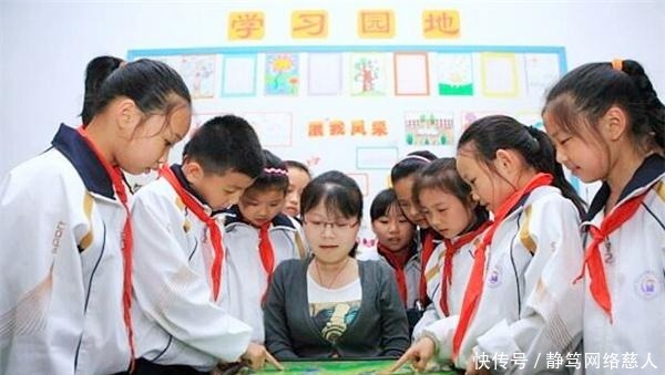 仕女图|渐冻症女子苦练绘画30年,仕女图是她唯一骄傲,专家:缺少灵魂