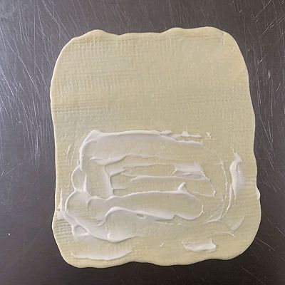 细砂糖|香葱肉松卷卷面包