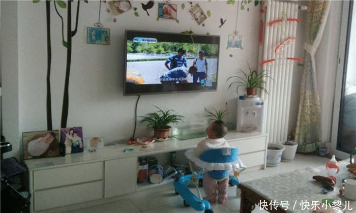 手机|该不该让婴幼儿看手机电视?国外的研究结果很直接,家长都该看看