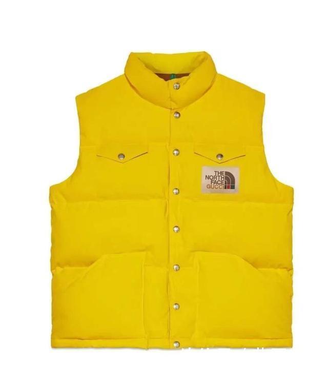 明星同款羽绒服有多贵?