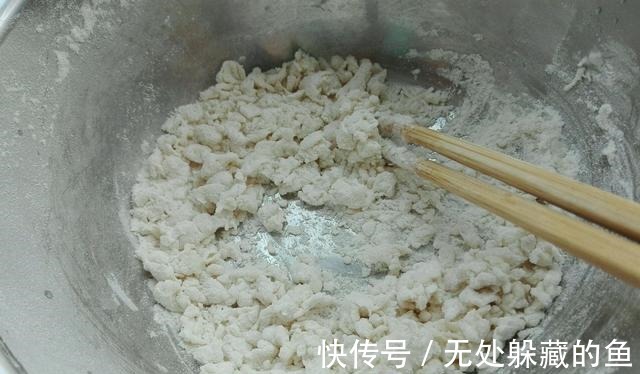 暖胃早餐必备西红柿疙瘩汤,口感细腻柔软,酸酸的超开胃!