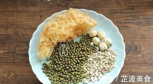 破壁机|入秋了,多给家人做这8款豆浆,营养去燥,好喝易吸收,全家都爱