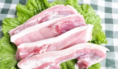 红烧肉|做红烧肉，这2种调味料一定不要放，否则肉柴还不香