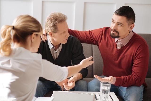 曾国藩全书|曾国藩告诉弟弟:有事没事经常借钱!细琢磨,100年后才懂得真高明