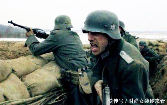下令|德军军官下令杀掉平民,这个士兵扔下枪,站到了平民中间