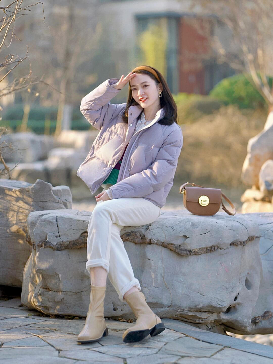 颜色|女人会穿才会更美,达人都喜欢这4款实用羽绒服,值得借鉴