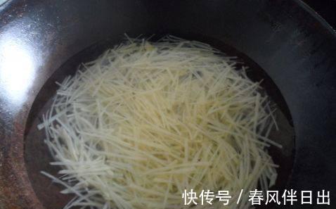 干辣椒|凉拌土豆丝,这两步不能少,饭店都用此做法,清脆爽口又好吃
