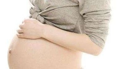 怀孕时可别乱摸肚子，尤其是这4种状态下，会让胎儿感到很难受