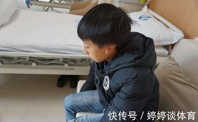 消化有问题|8岁男孩依旧每天要吃3次母乳,带娃就医检查后,医生却苦笑摇头