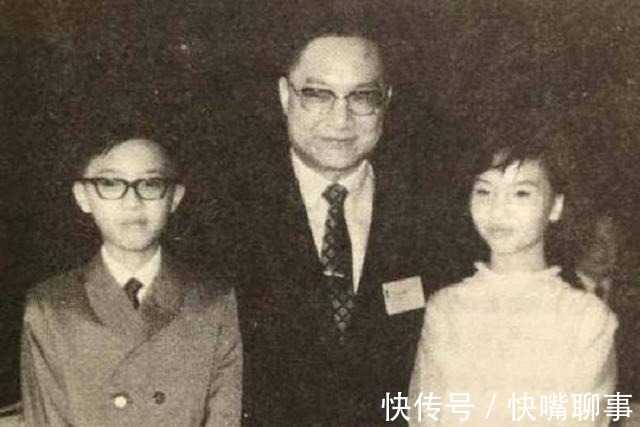金庸|事业红火的金庸前辈,有着不为人知的伤痛:长子自杀,爱女失聪