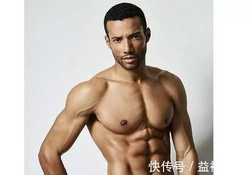 训练|解密腹肌训练两个特点,抓住这几点的人,练出好看的腹肌